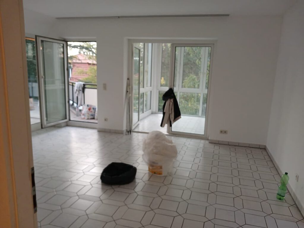 wohnung komplett renoviert